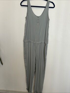 cloth & stone Light Gray Scoop-Neck Drawstring Jumpsuit